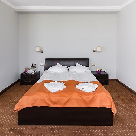 Hotel Transylvania Zalău Zewnętrze zdjęcie