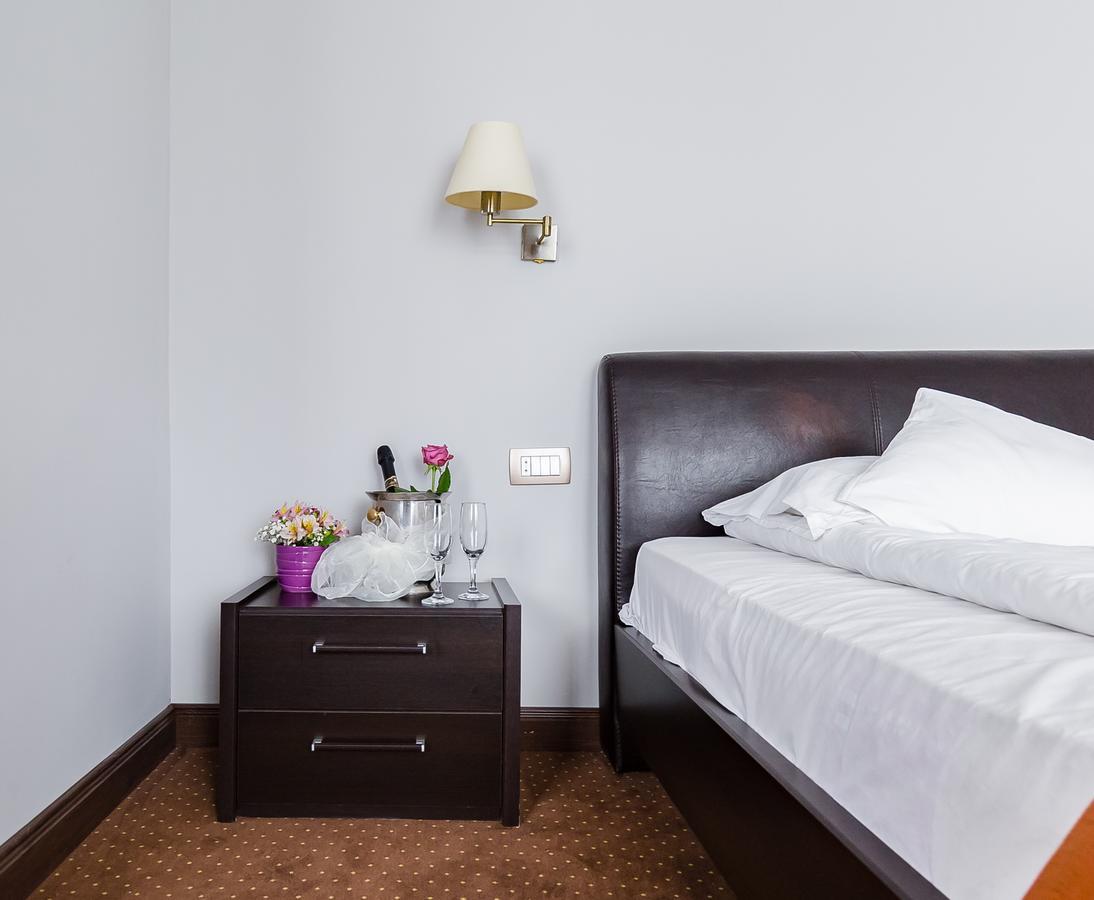 Hotel Transylvania Zalău Zewnętrze zdjęcie